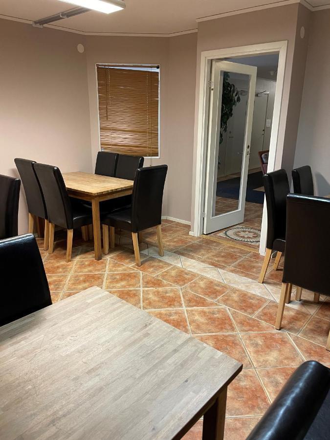 Bjoerkbackens Vandrarhem I Vimmerby Εξωτερικό φωτογραφία